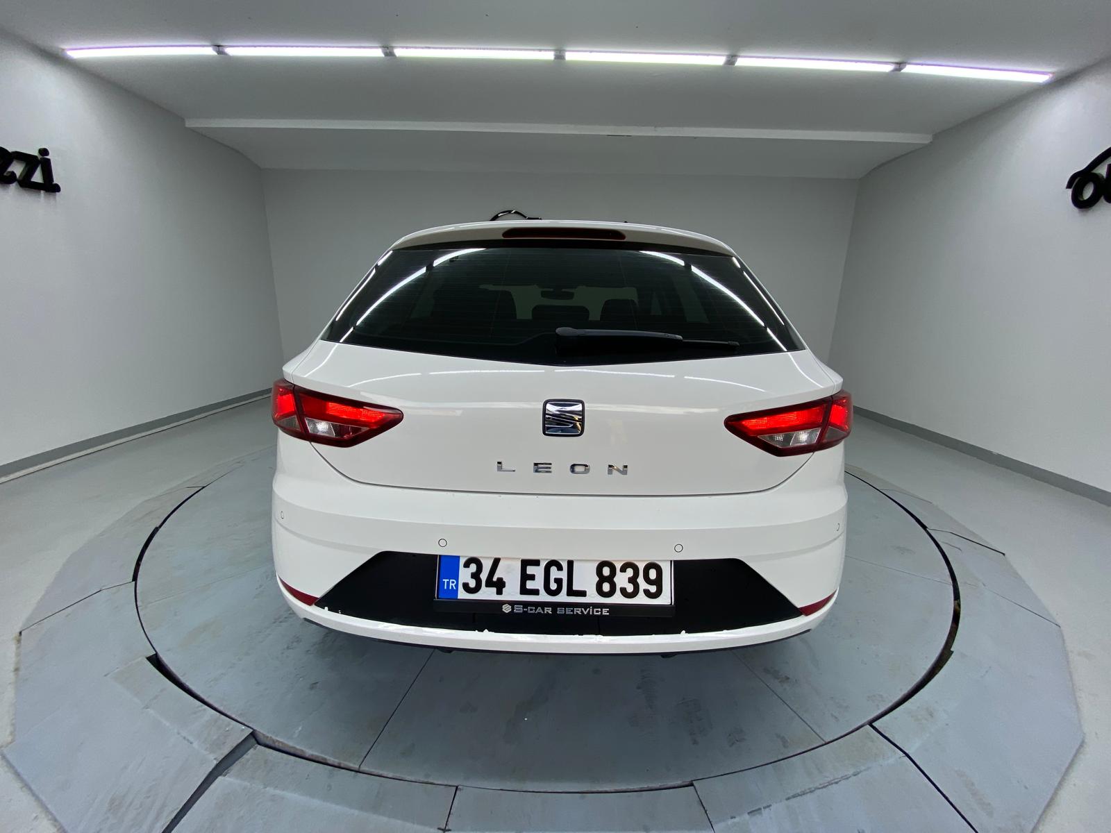 SEAT LEON 18